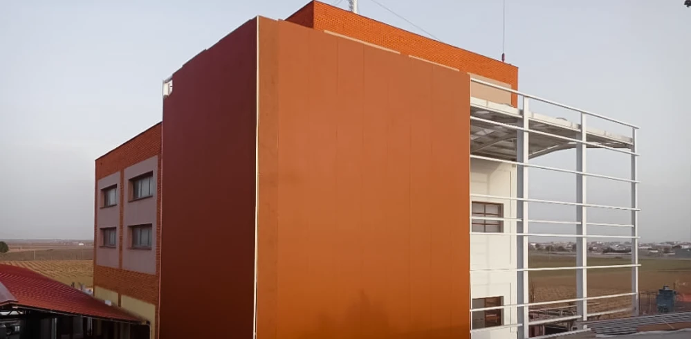 fachadas industriales de alto rendimiento