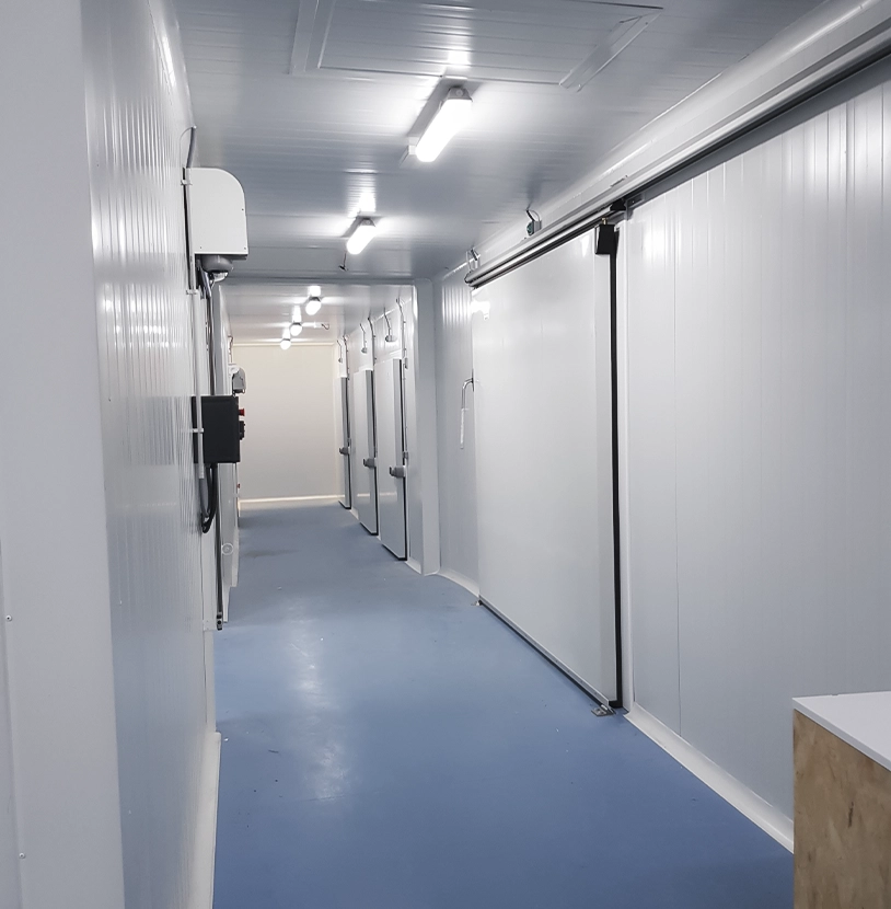 Instalación de puertas frigoríficas